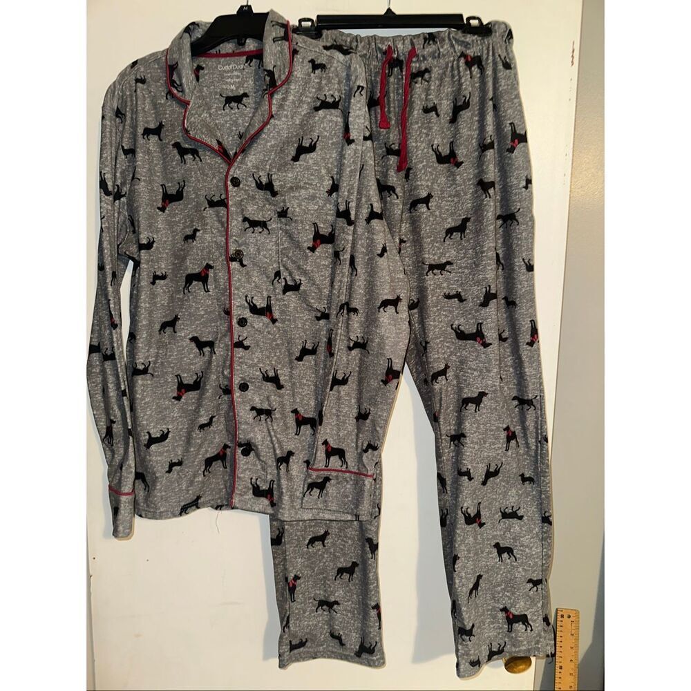 Cuddl Duds Women’s Pajama Set grey black lab Dog Print Long Sleeve Top & lounge